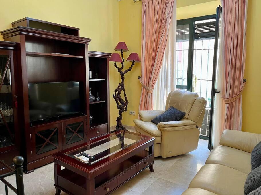 Apartamento Suite Alameda De Hercules Seville Ngoại thất bức ảnh