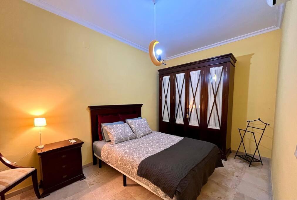Apartamento Suite Alameda De Hercules Seville Ngoại thất bức ảnh