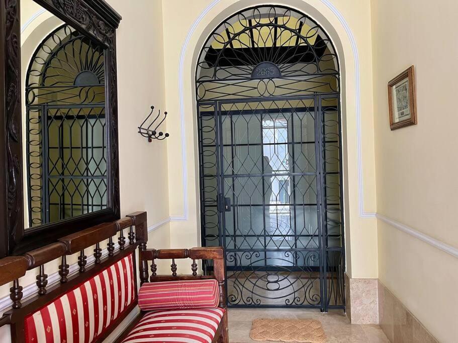 Apartamento Suite Alameda De Hercules Seville Ngoại thất bức ảnh